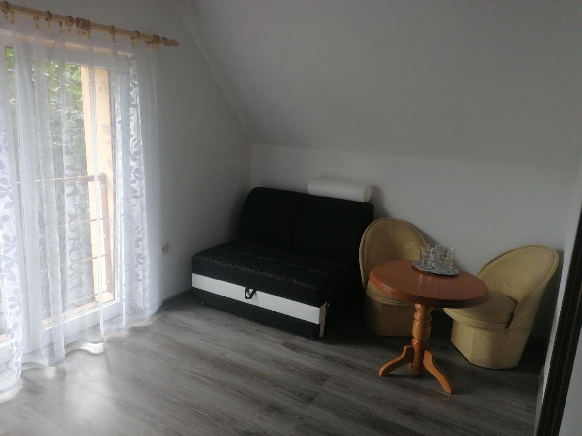 Penzion** Amalka Hriňová Eksteriør bilde