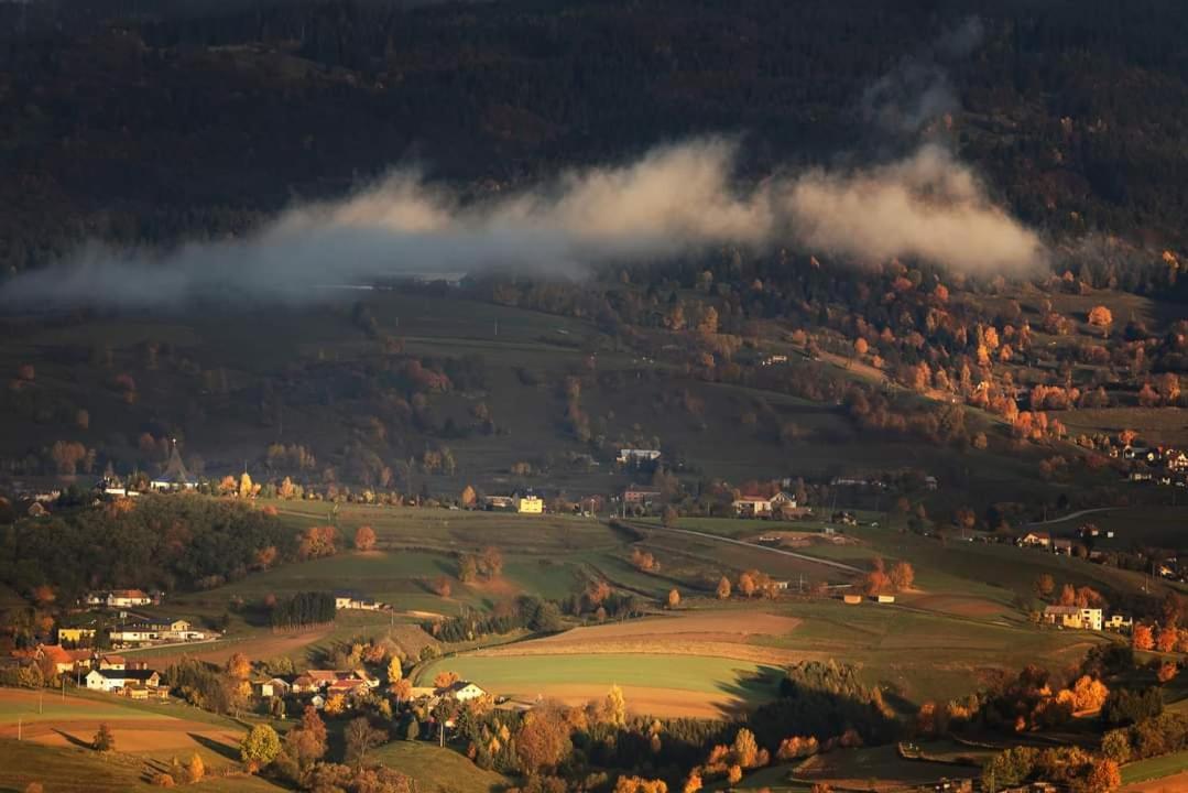 Penzion** Amalka Hriňová Eksteriør bilde